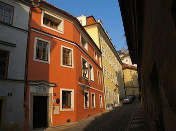 At The Grape Hotel Praga